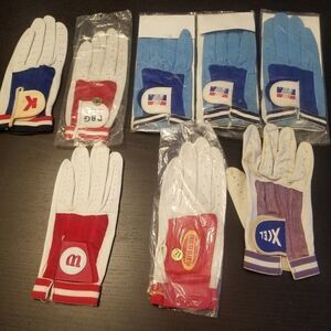 VINTAGE GOLF CABRETTA GLOVES A-2